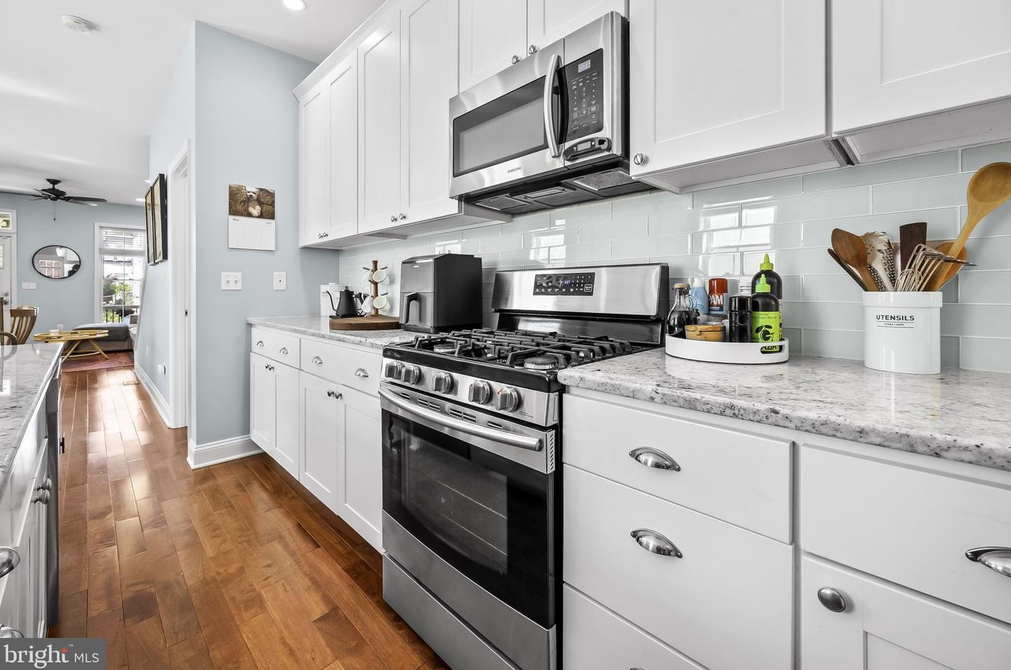 1021 Union Ave, Baltimore MD  21211-1821 exterior