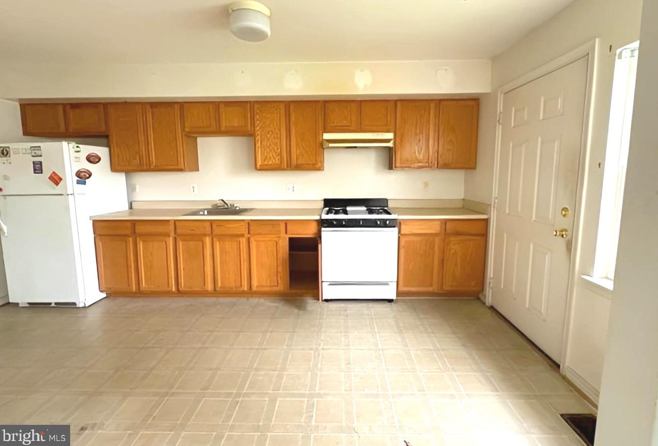 1408 Riggs Ave, Baltimore MD  21217-2230 exterior