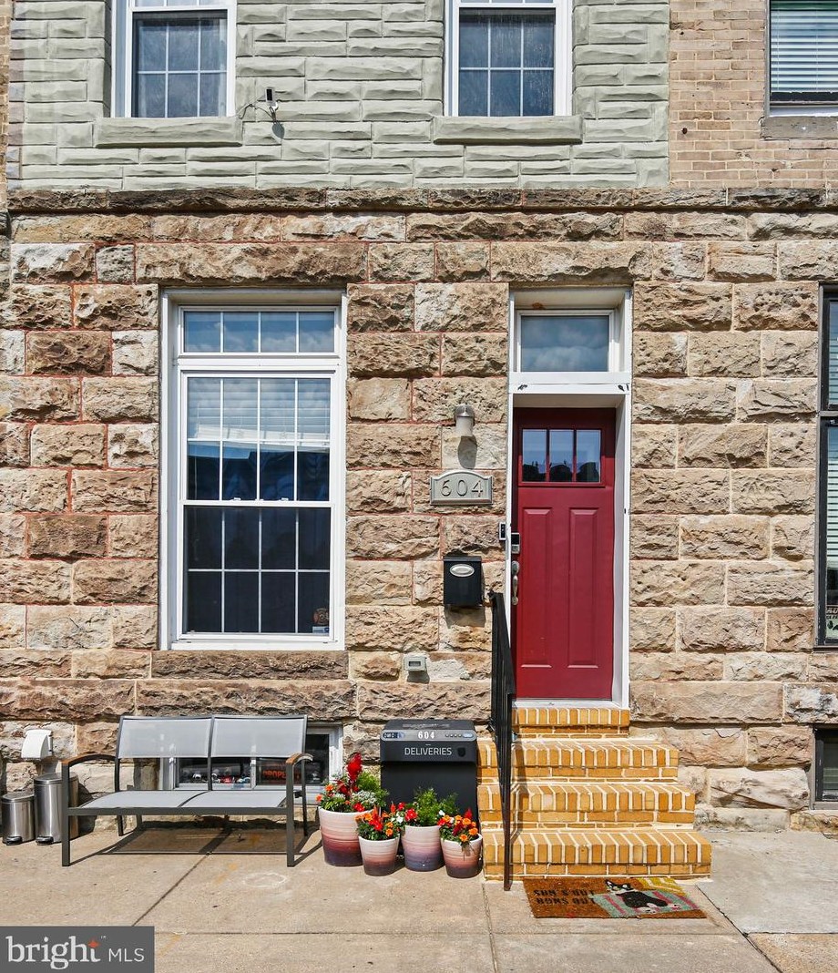 604 Clinton St, Baltimore MD  21205-2813 exterior