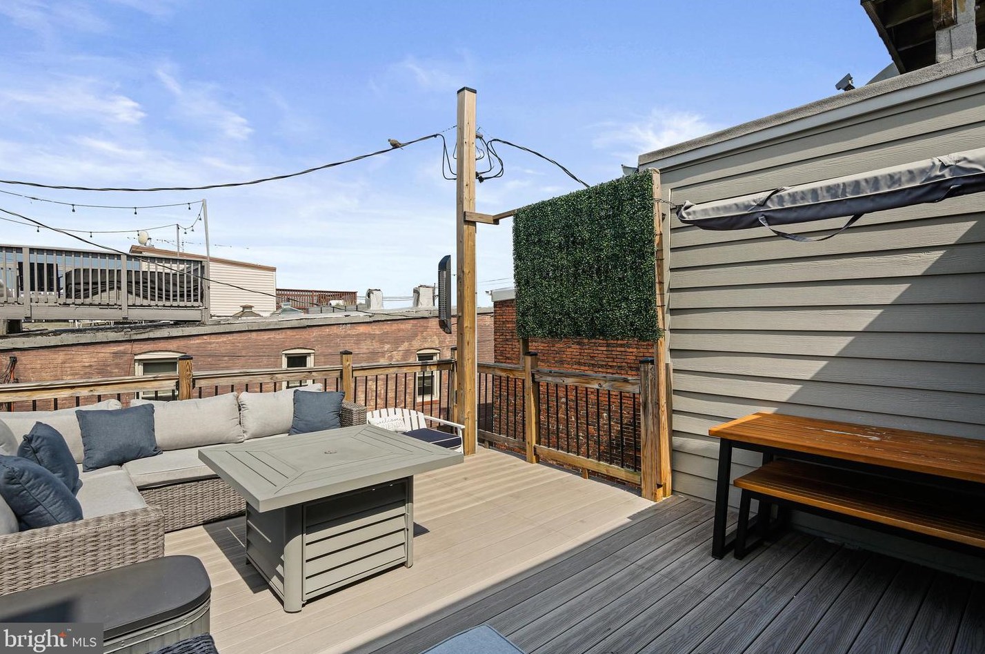 604 Clinton St, Baltimore MD  21205-2813 exterior