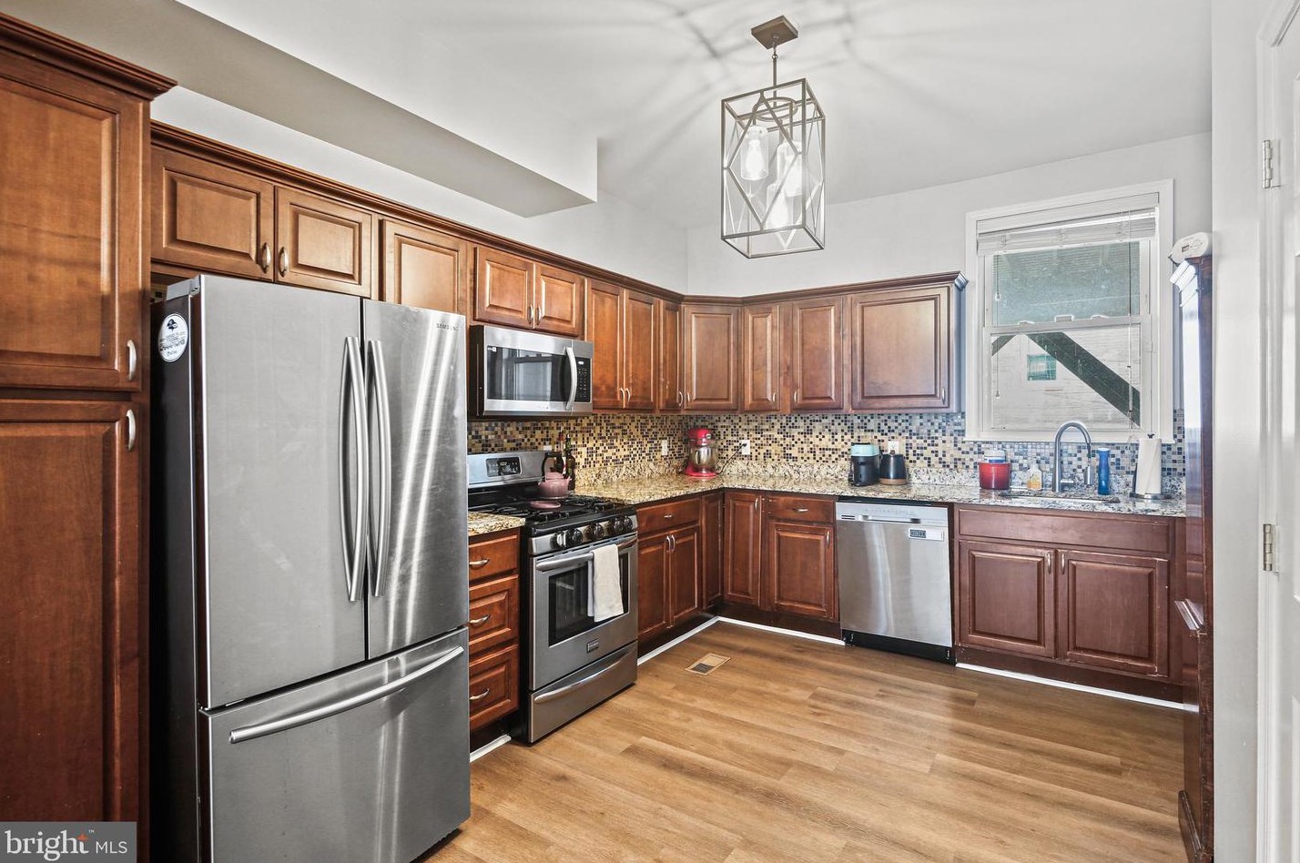 604 Clinton St, Baltimore MD  21205-2813 exterior