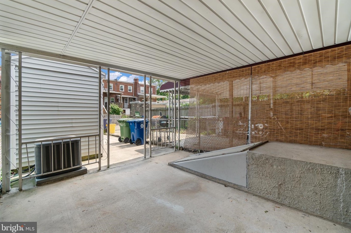 1413 Weldon Pl, Baltimore MD  21211-1545 exterior