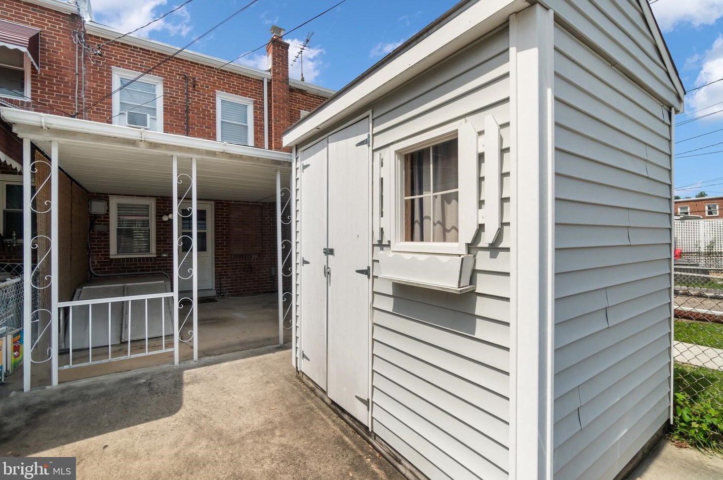 1413 Weldon Pl, Baltimore MD  21211-1545 exterior