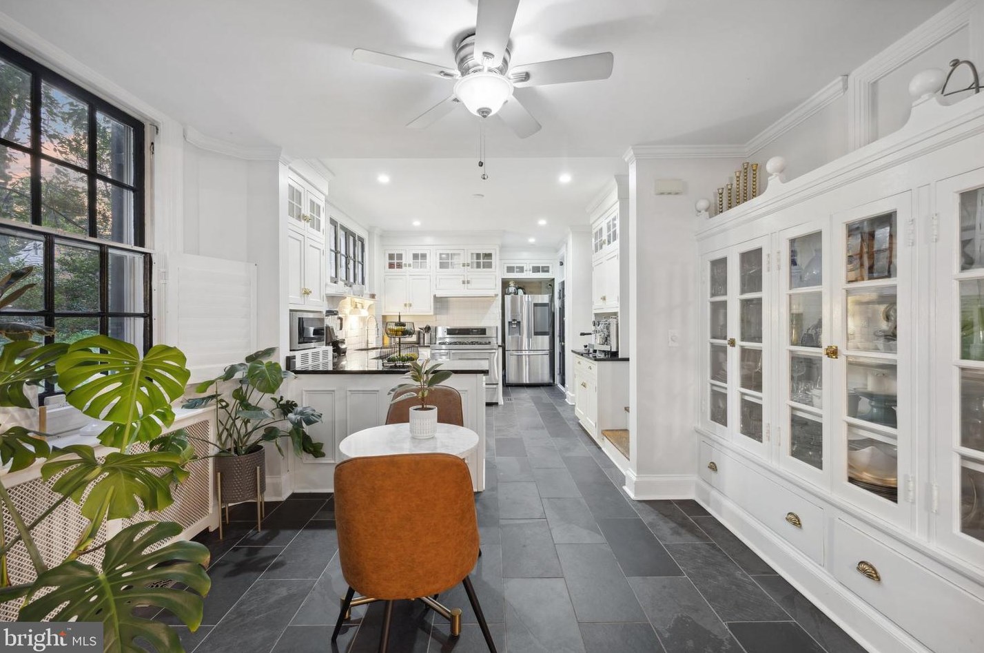 226 39th St, Baltimore MD  21218-1822 exterior