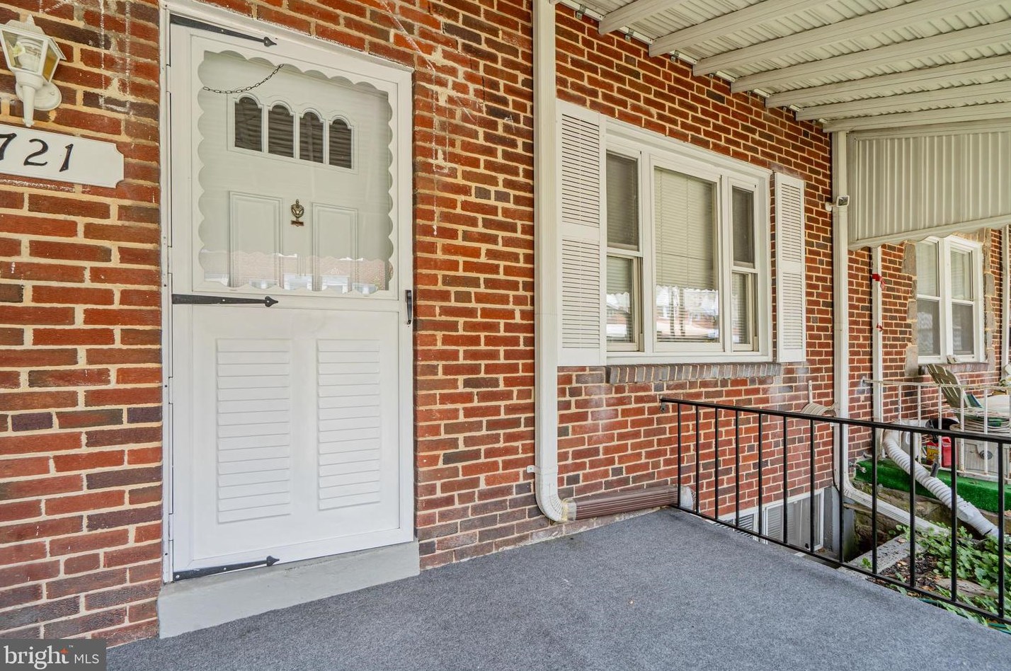 721 Radnor Ave, Baltimore MD  21212-4506 exterior