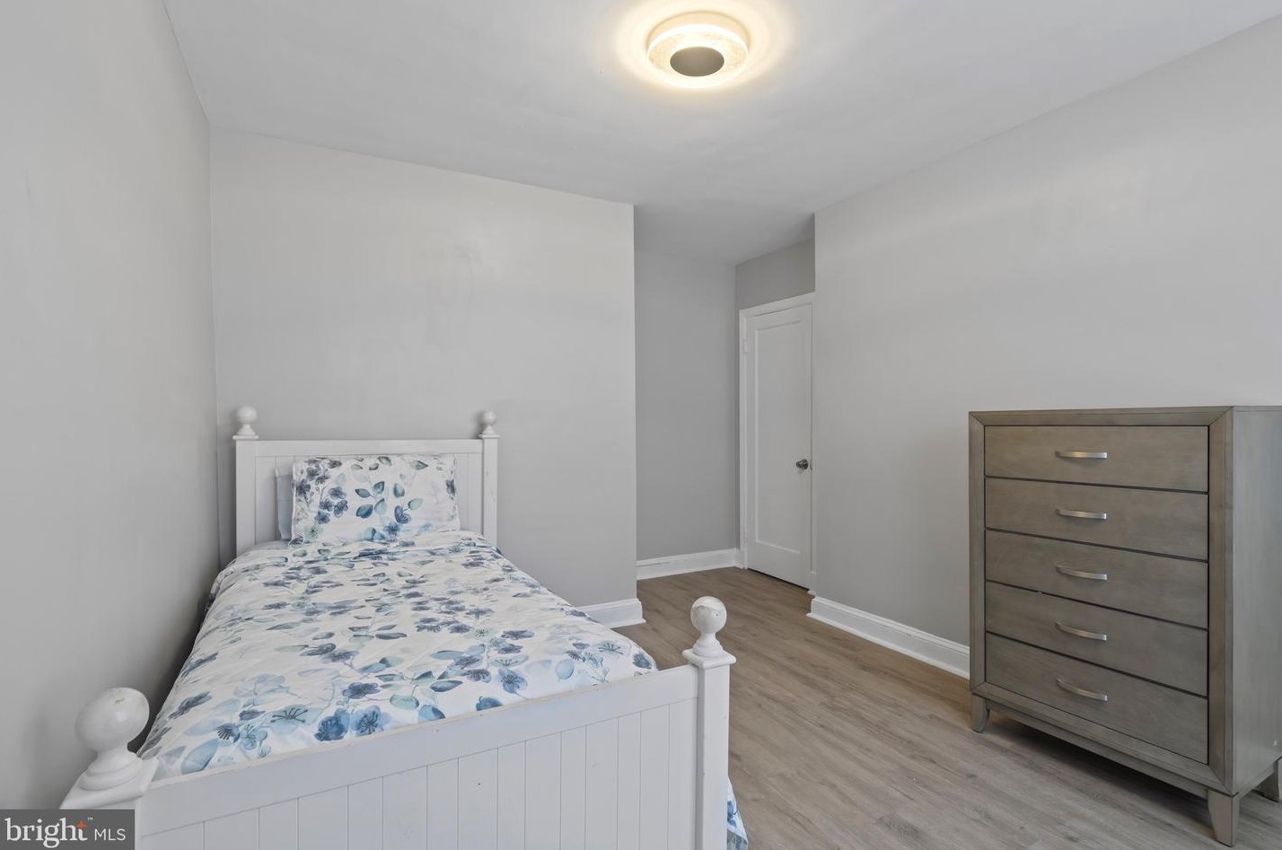 5839 Benton Hts Ave, Baltimore MD  21206-2539 exterior