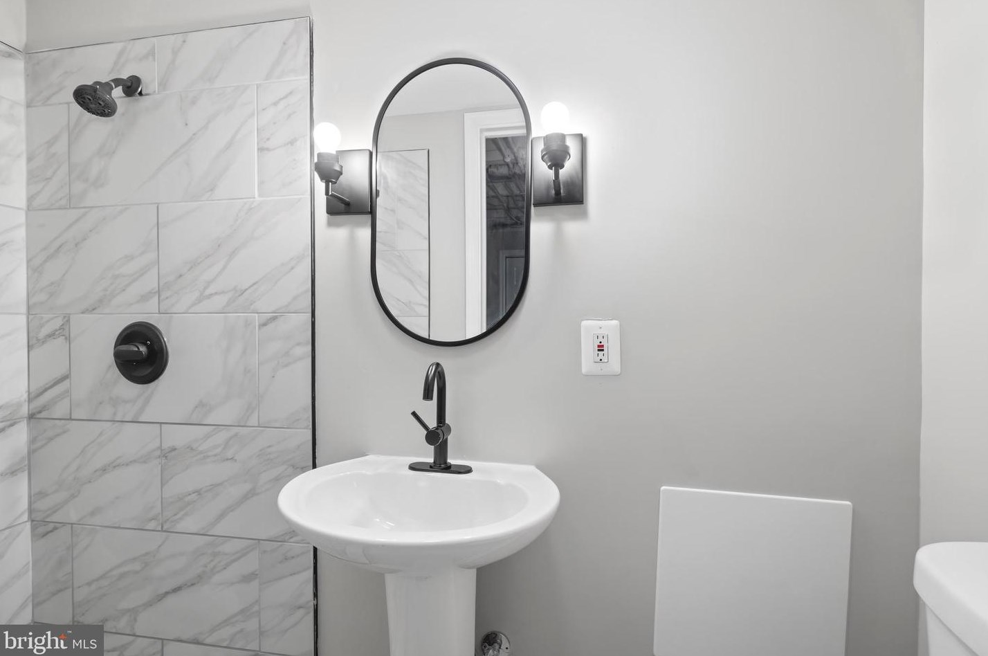 5839 Benton Hts Ave, Baltimore MD  21206-2539 exterior