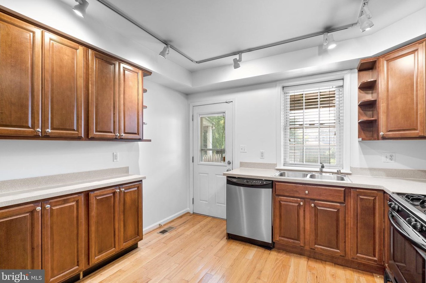 41 Randall St, Baltimore MD  21230-4609 exterior
