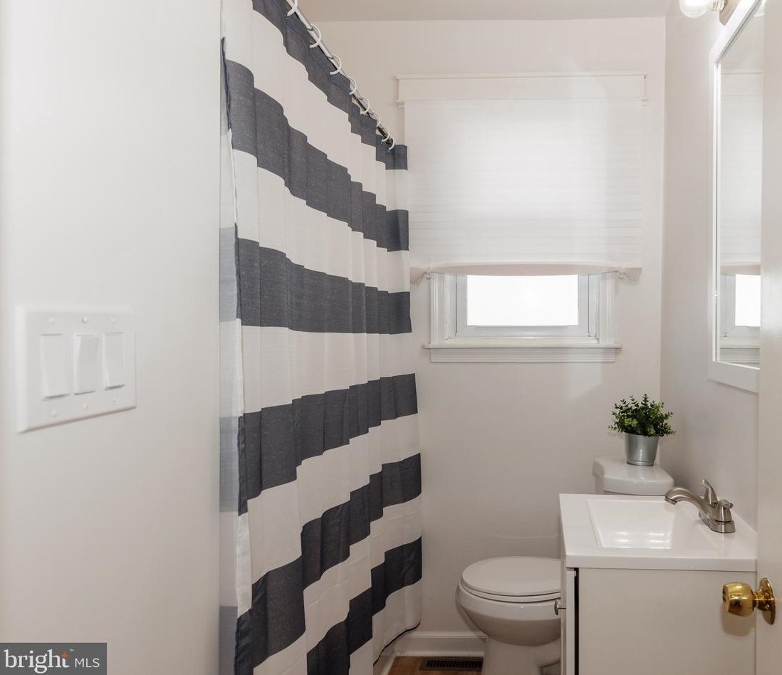 3308 Westfield Ave, Baltimore MD  21214-1446 exterior