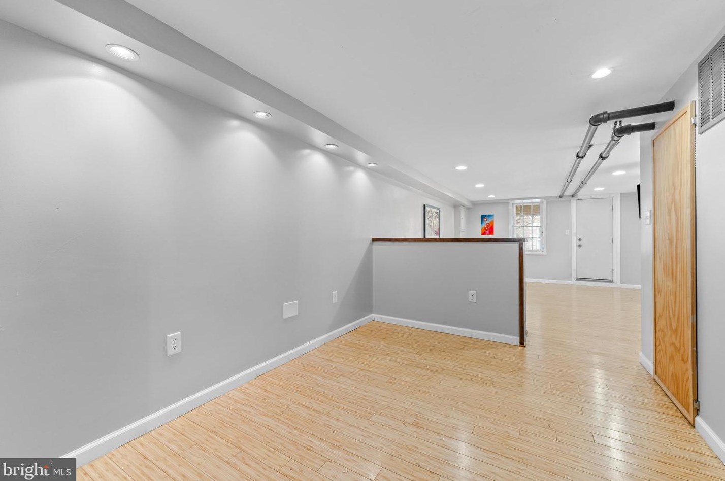 1329 41st St, Baltimore MD 21218-1211 exterior