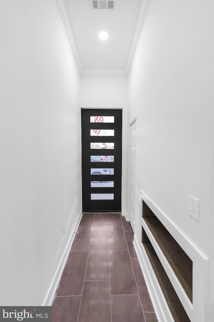 1222 James St, Baltimore MD 21230-1317 exterior