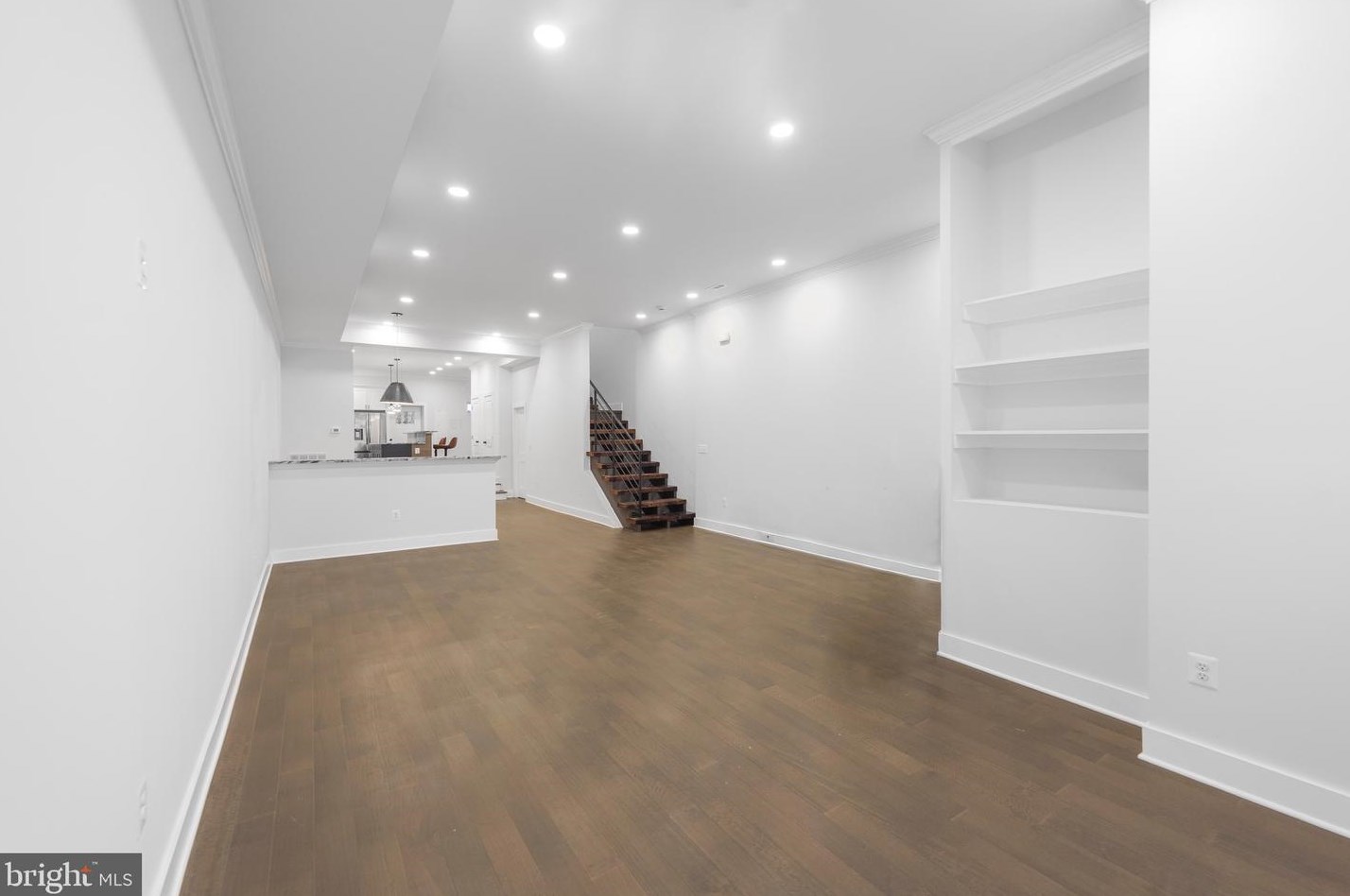 1222 James St, Baltimore MD 21230-1317 exterior