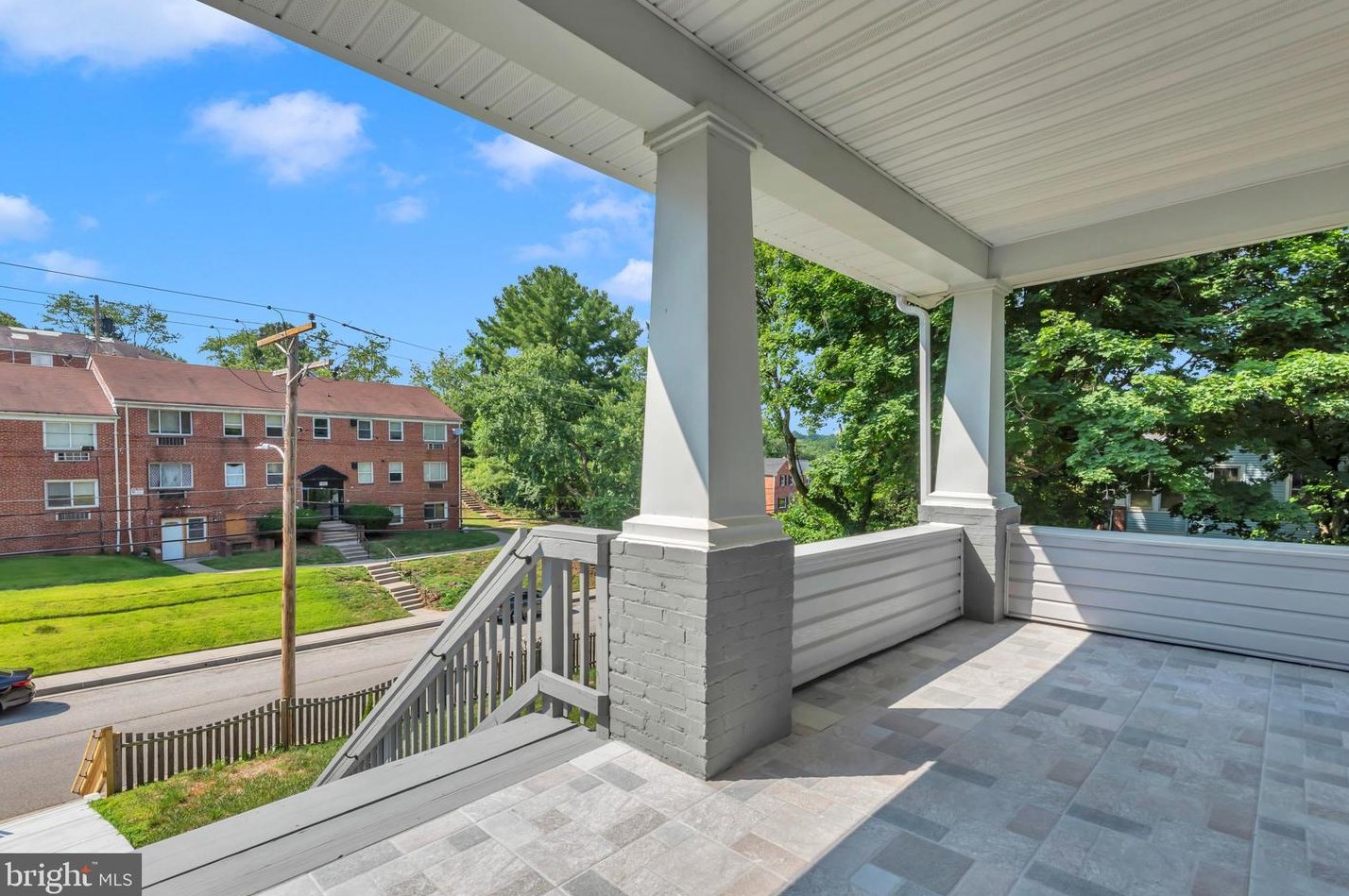 505 Chapel Gate Ln, Baltimore MD  21229-2403 exterior