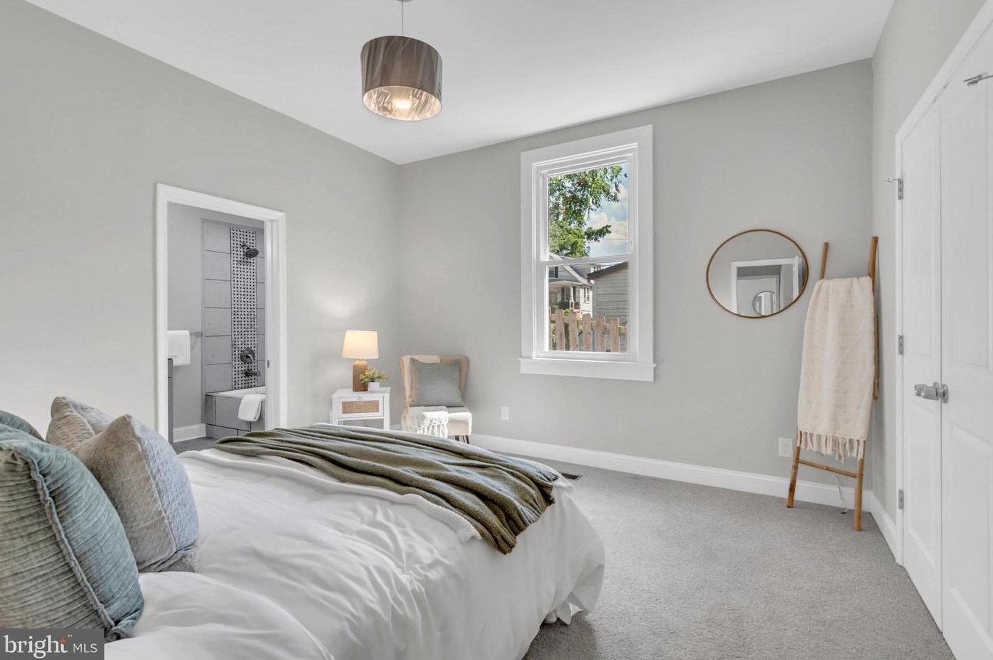 505 Chapel Gate Ln, Baltimore MD  21229-2403 exterior