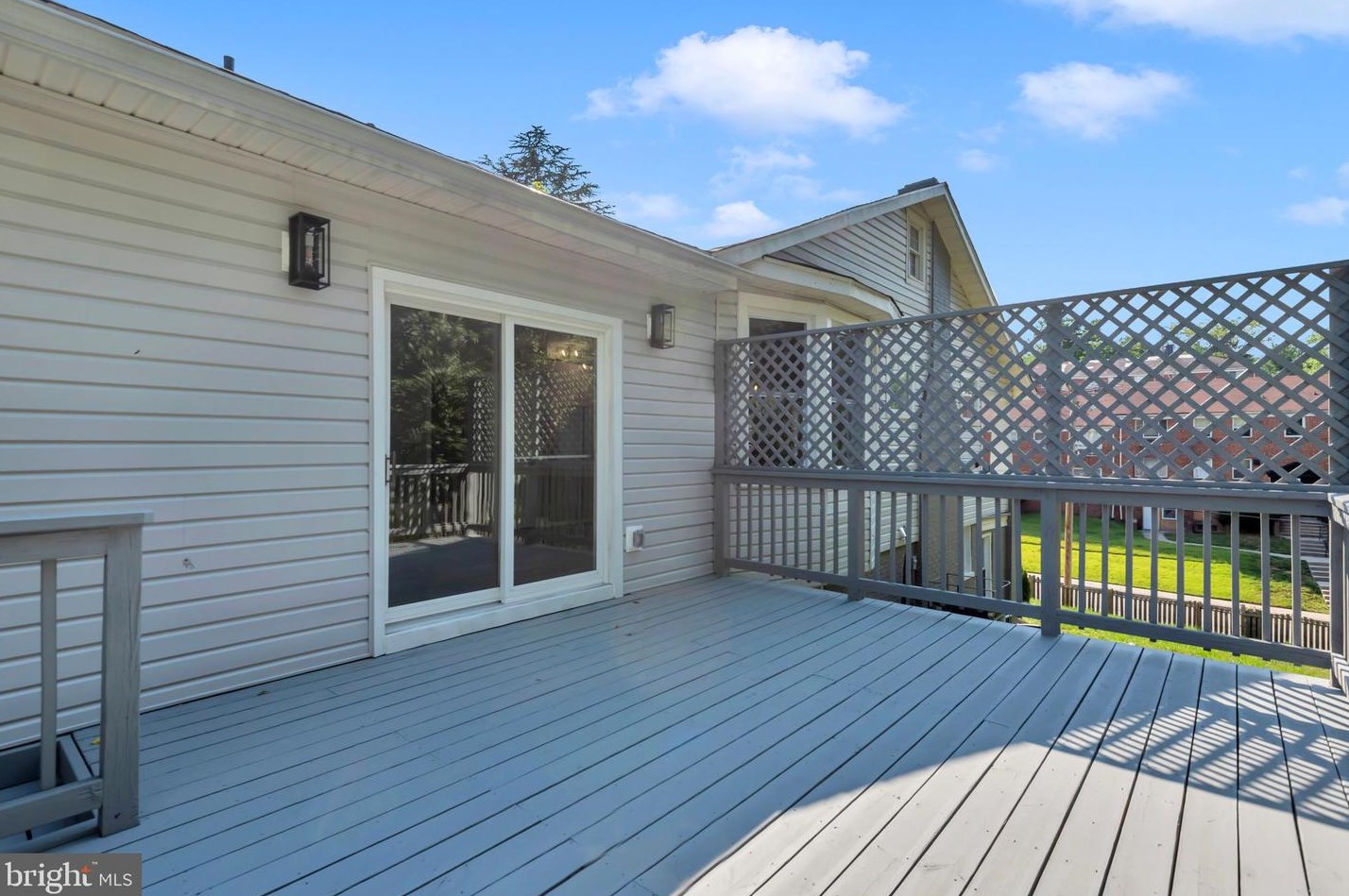 505 Chapel Gate Ln, Baltimore MD  21229-2403 exterior