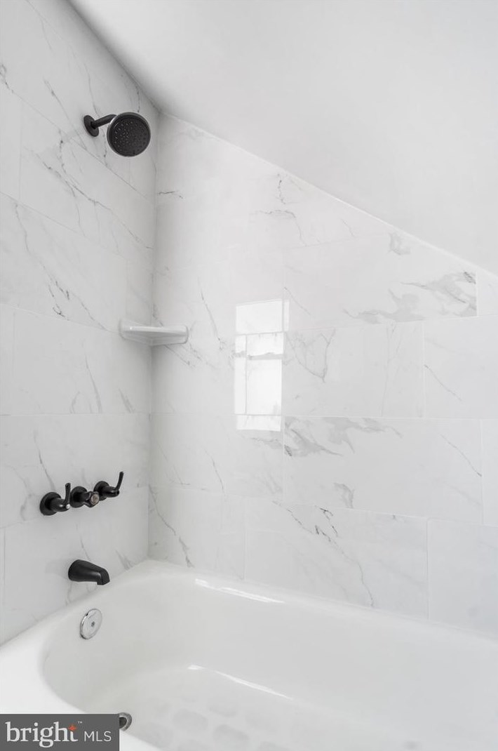 2919 Westfield Ave, Baltimore MD  21214-1051 exterior