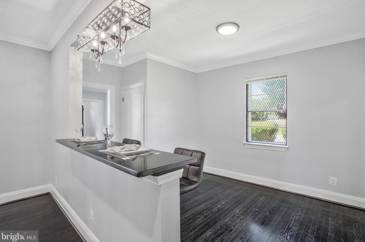 3104 Liberty Heights Ave, Baltimore MD 21215-7931 exterior