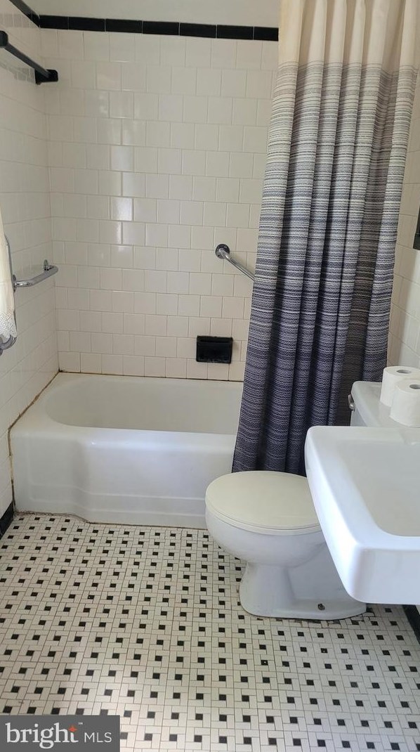 4925 Herring Run Dr, Baltimore MD  21214-1937 exterior