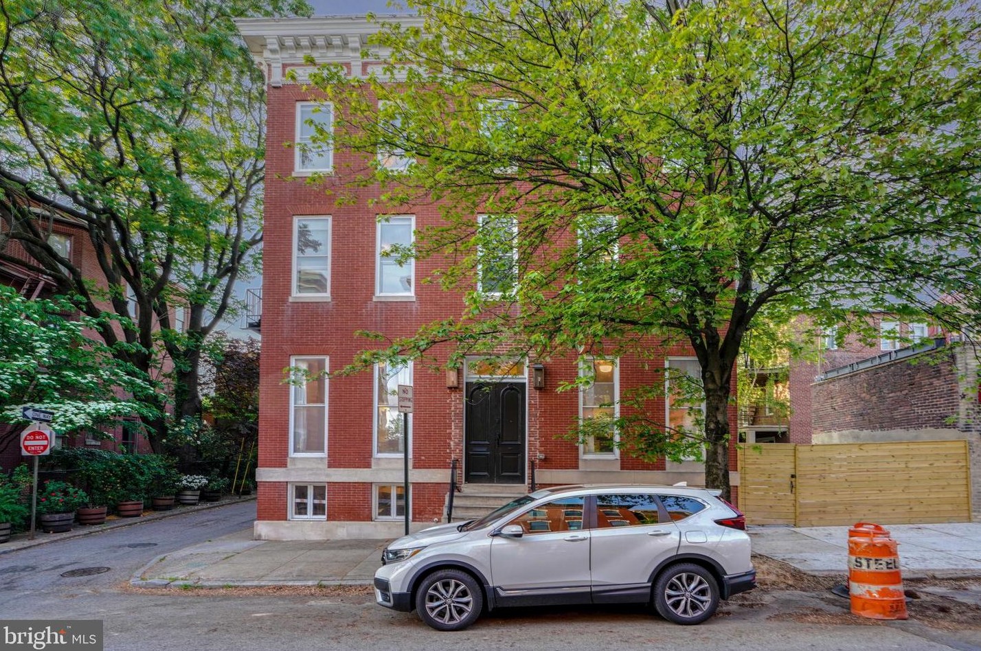 2218 Pratt St, Baltimore MD  21231-2036 exterior