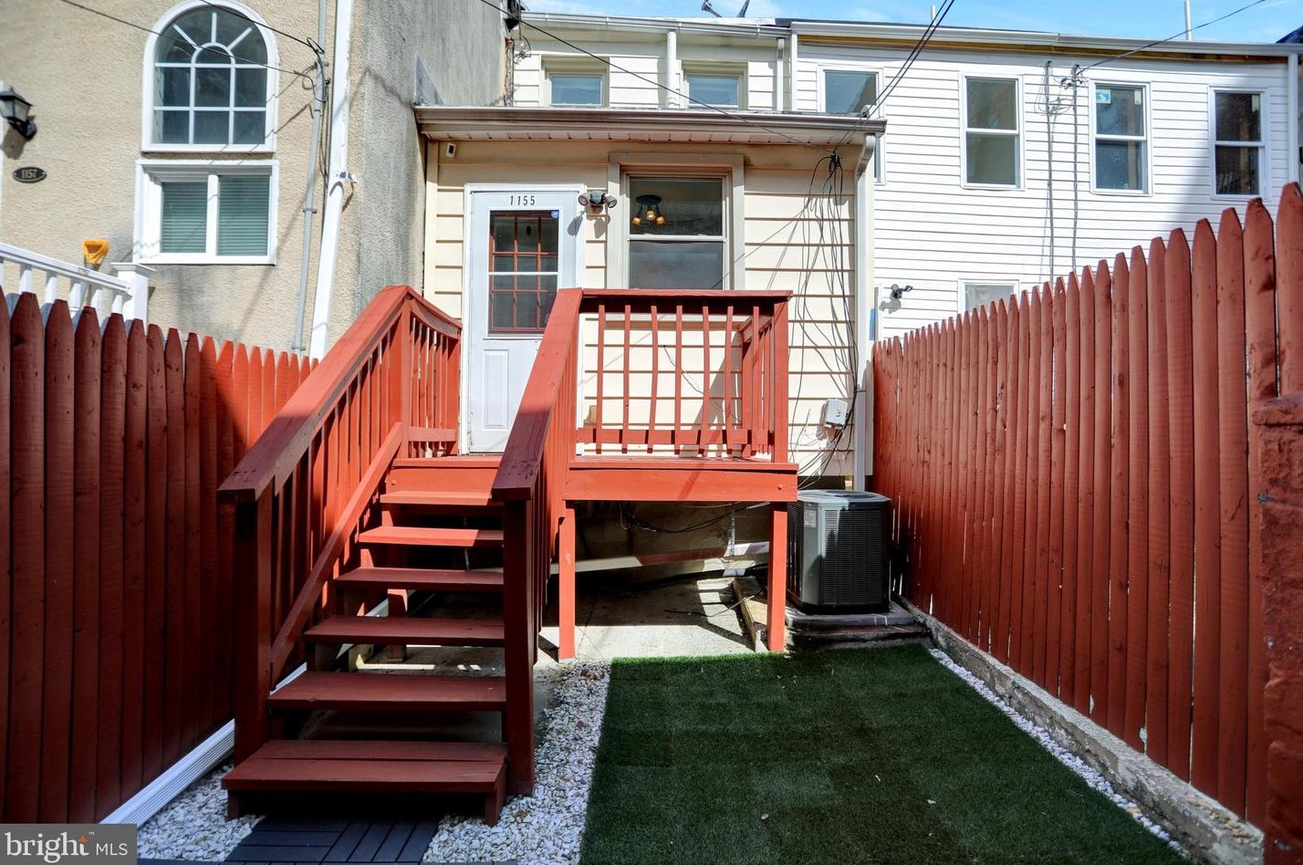 1155 Hamburg St, Baltimore MD  21230-1910 exterior