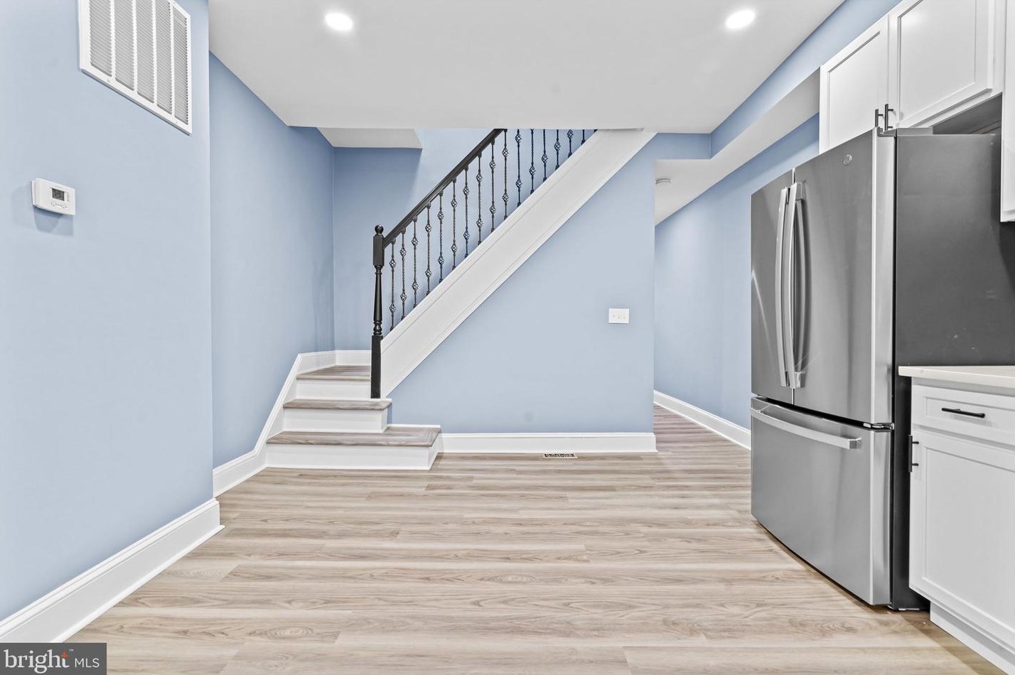 3824 Old Frederick Rd, Baltimore MD 21229-3825 exterior