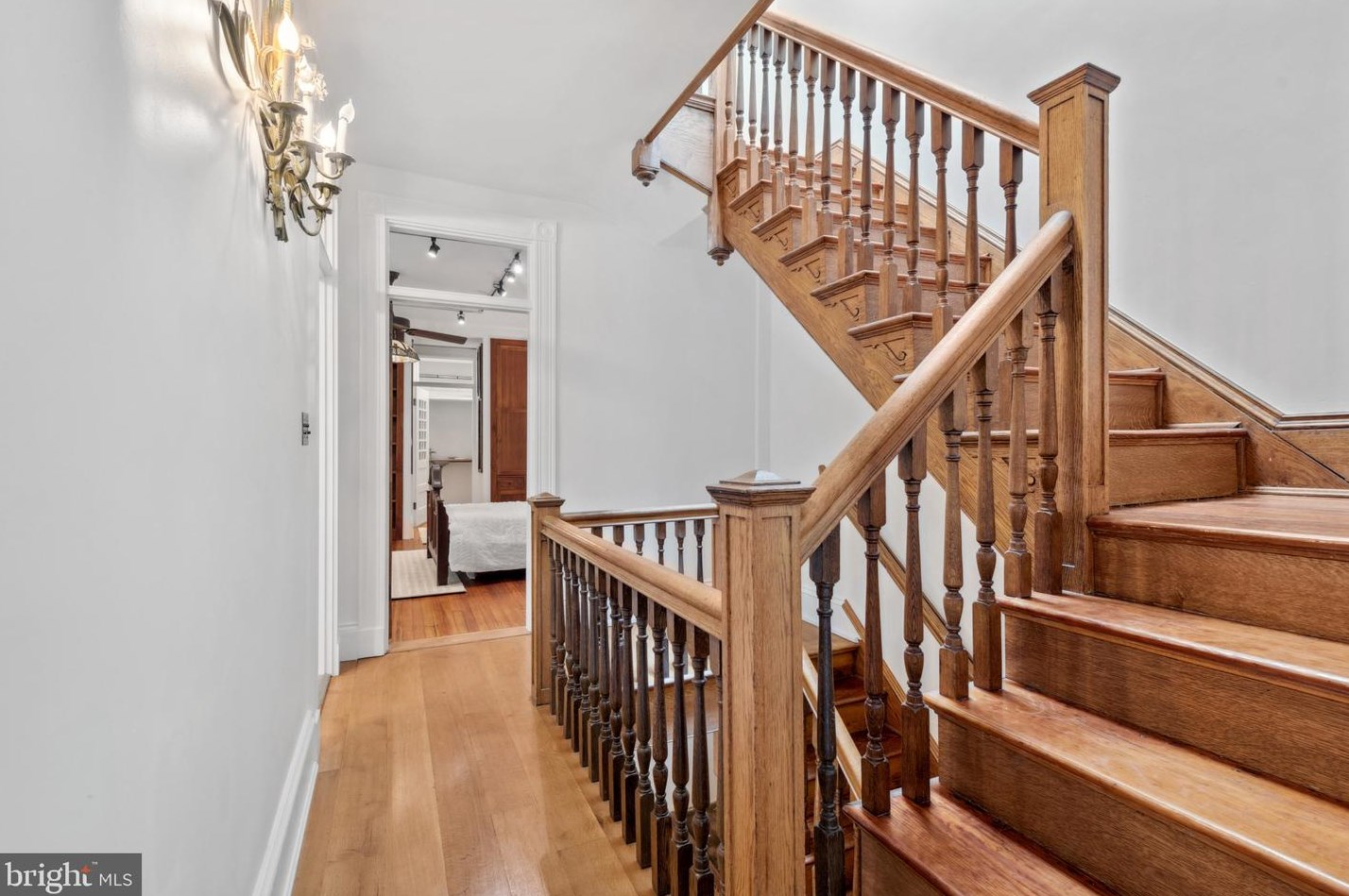 616 Reservoir St, Baltimore MD  21217-4823 exterior