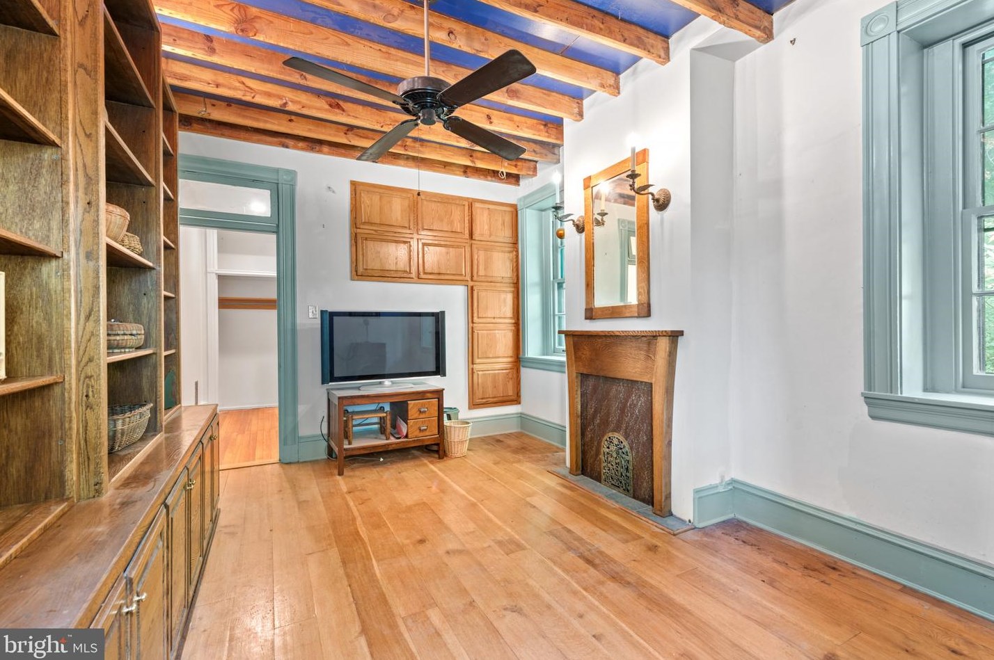 616 Reservoir St, Baltimore MD  21217-4823 exterior