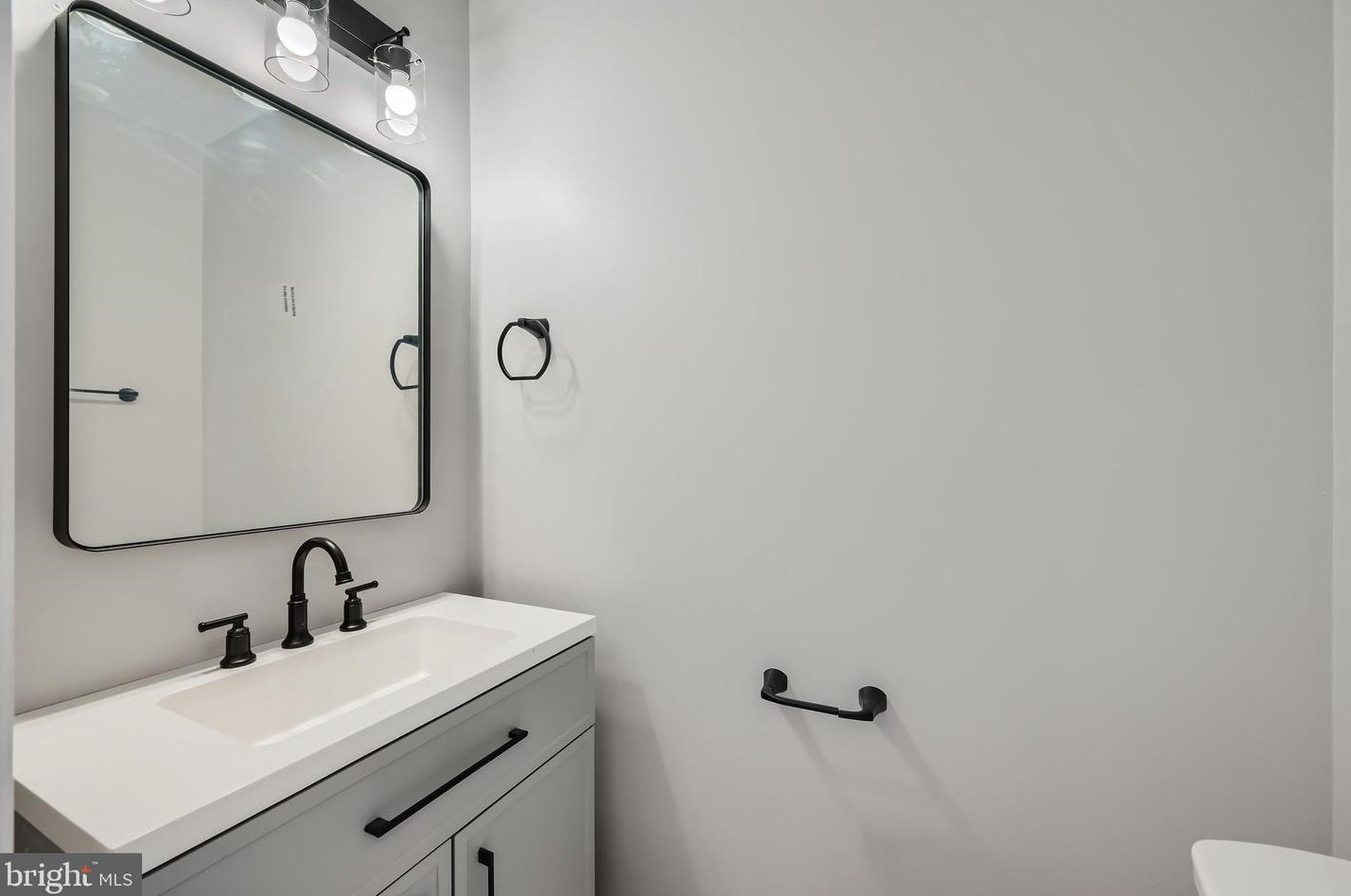 616 Streeper St, Baltimore MD  21205-2714 exterior