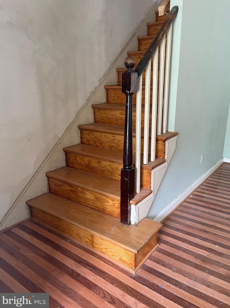 5014 Sunset Rd, Baltimore MD 21223-2743 exterior