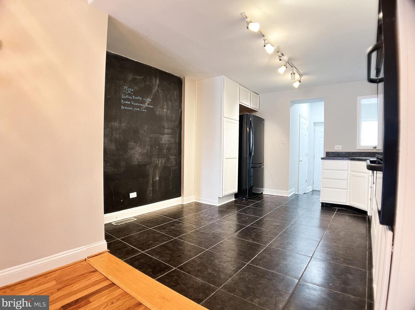 1829 Belt St, Baltimore MD 21230-4708 exterior