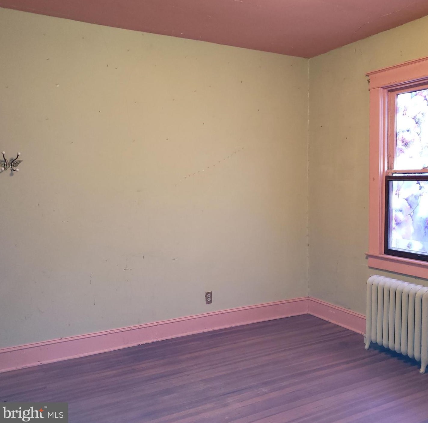 3015 Weaver Ave, Baltimore MD  21214-3402 exterior