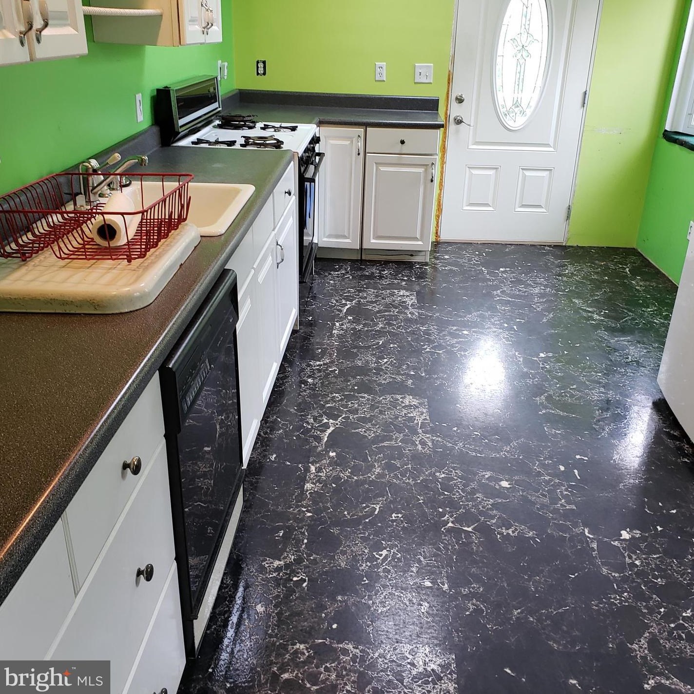 3015 Weaver Ave, Baltimore MD  21214-3402 exterior