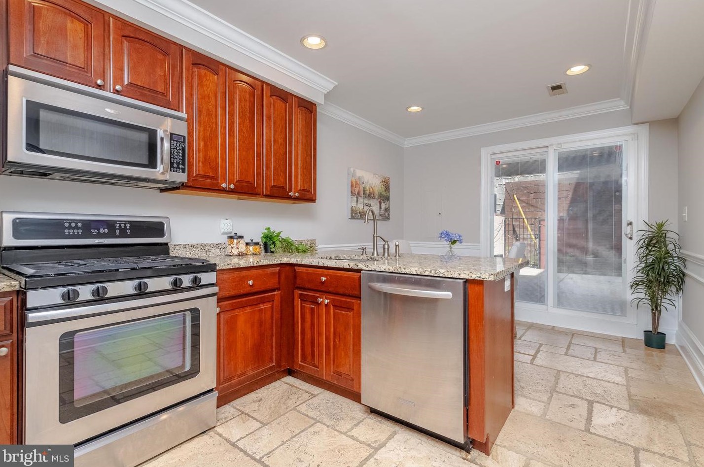 819 Belnord Ave, Baltimore MD 21224-1236 exterior