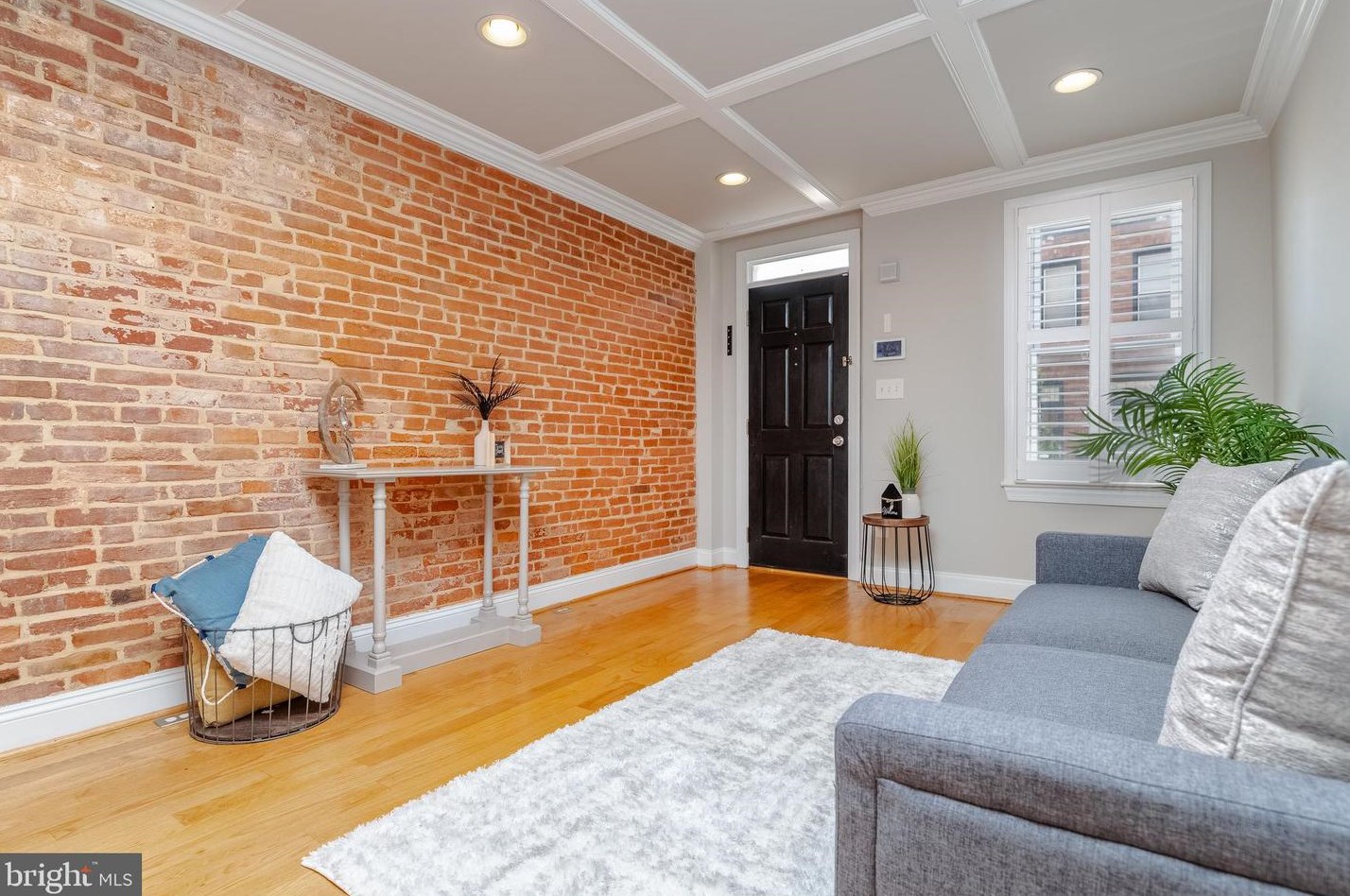 819 Belnord Ave, Baltimore MD 21224-1236 exterior