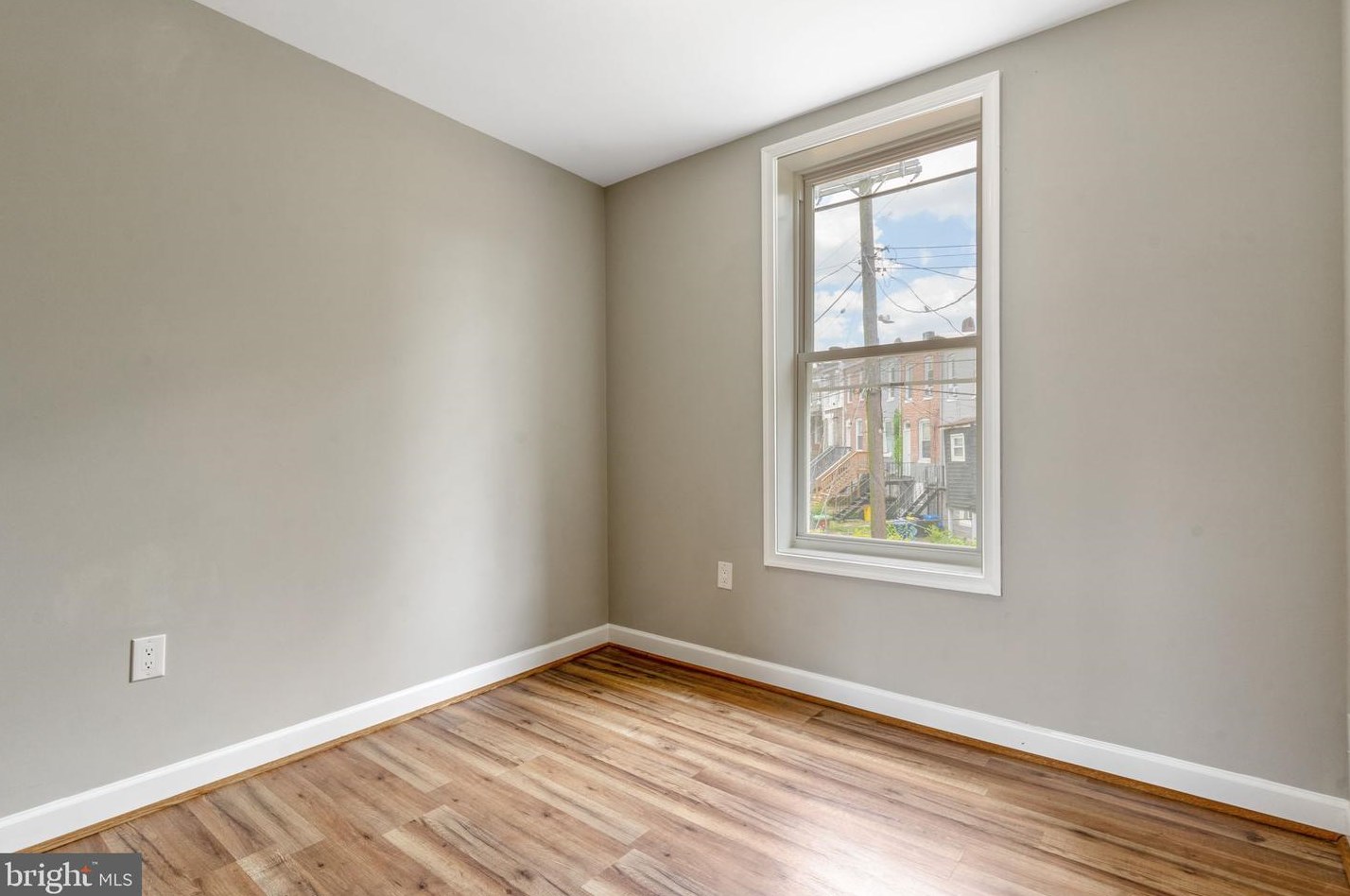 2013 Belair Rd, Baltimore MD  21213-1222 exterior