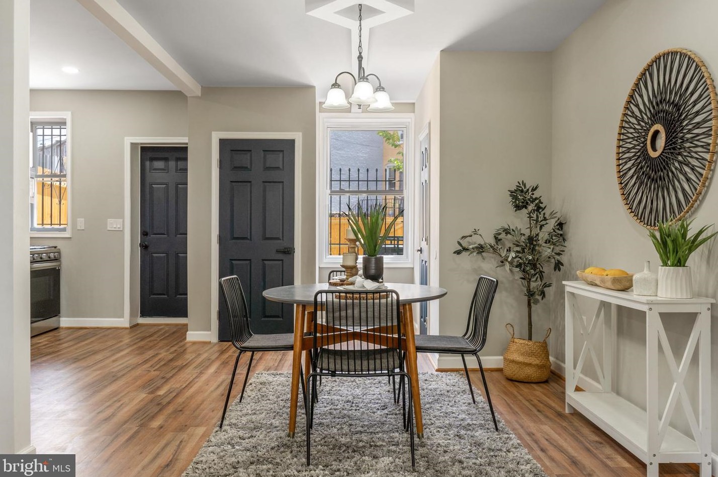 2013 Belair Rd, Baltimore MD  21213-1222 exterior