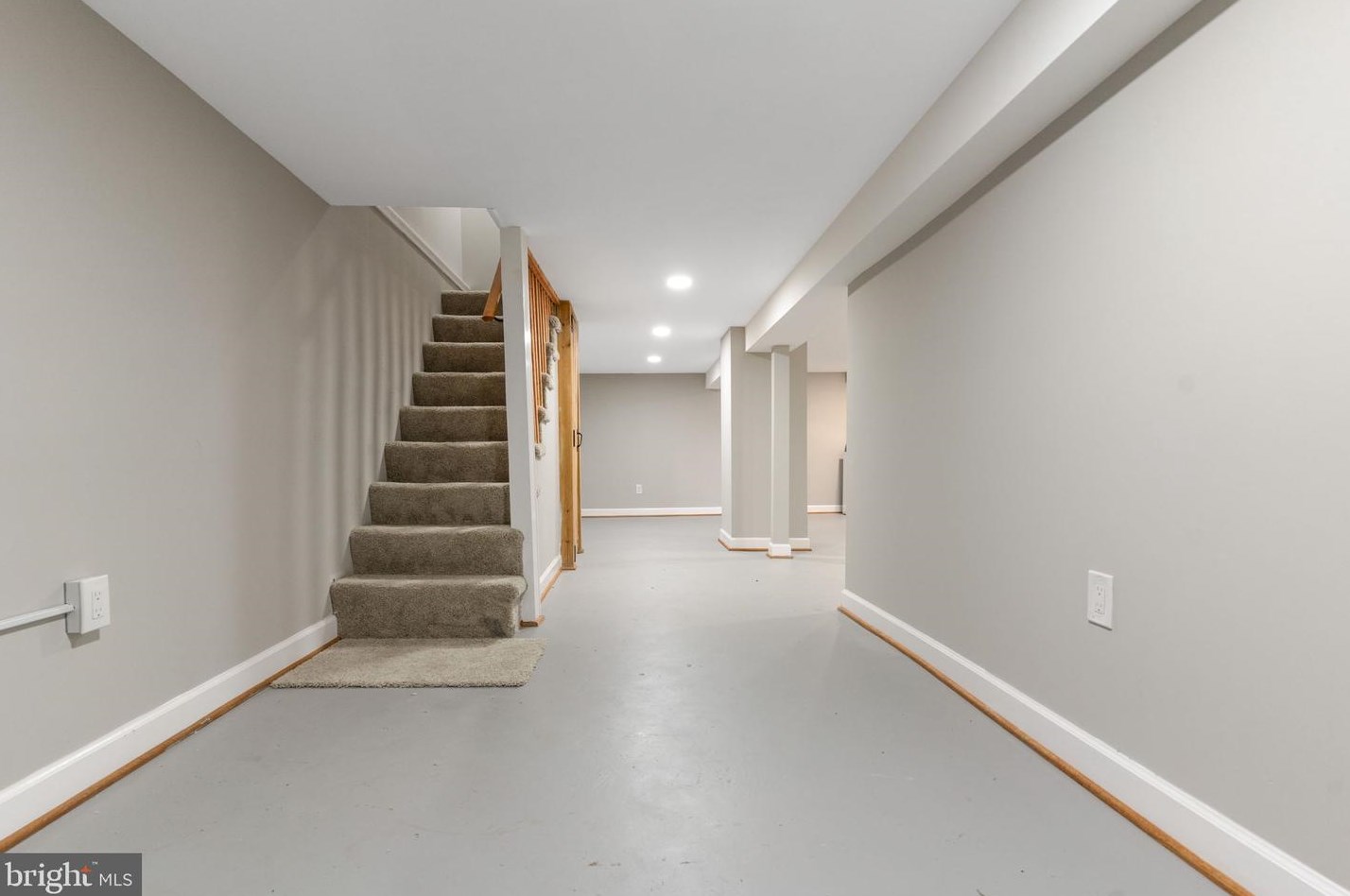 2013 Belair Rd, Baltimore MD  21213-1222 exterior