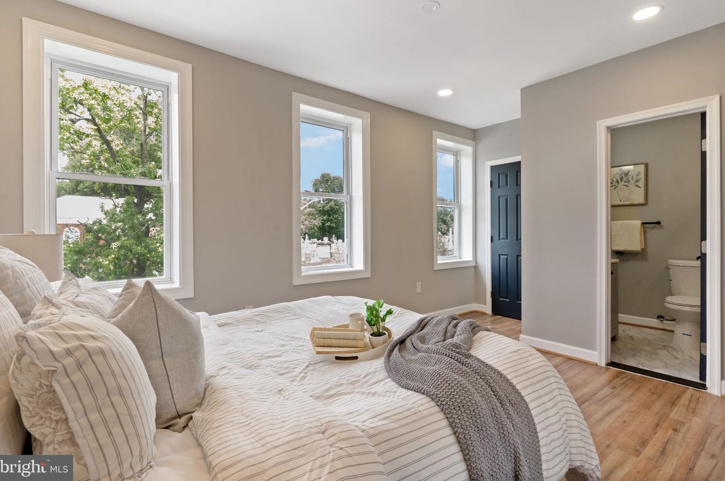 2013 Belair Rd, Baltimore MD  21213-1222 exterior