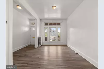 121 S Monastery Avenue S, Baltimore, MD 21229 - Photo 3