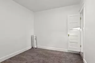 121 S Monastery Ave S, Baltimore, MD 21229 - Photo 17