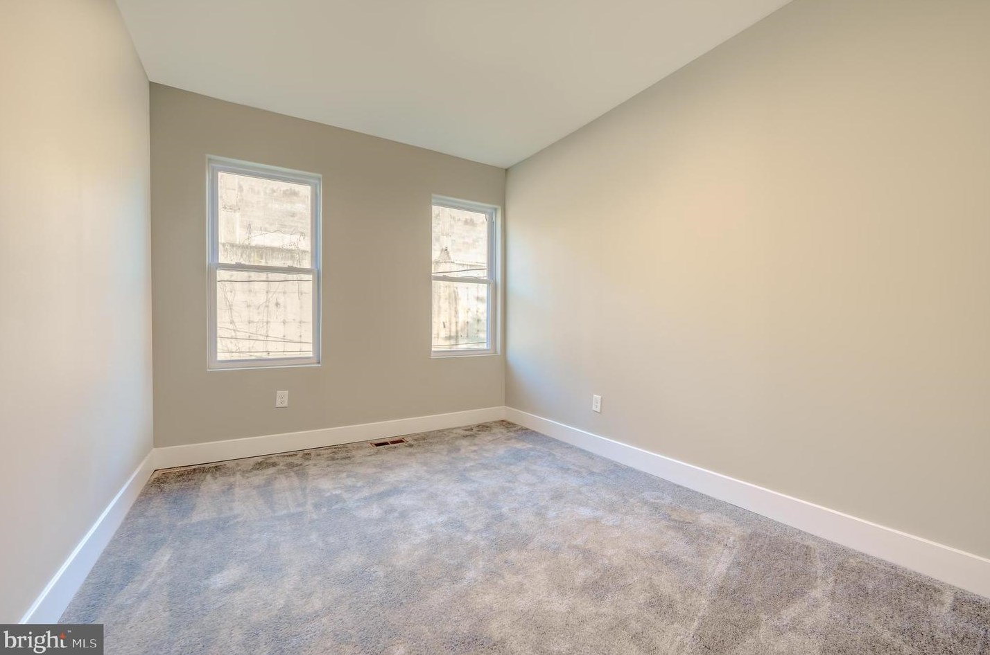 1913 Braddish Ave, Baltimore MD  21216-3123 exterior