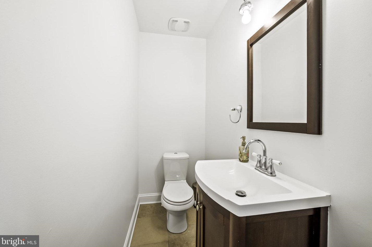 3501 Elm Ave, Baltimore MD  21211-2419 exterior