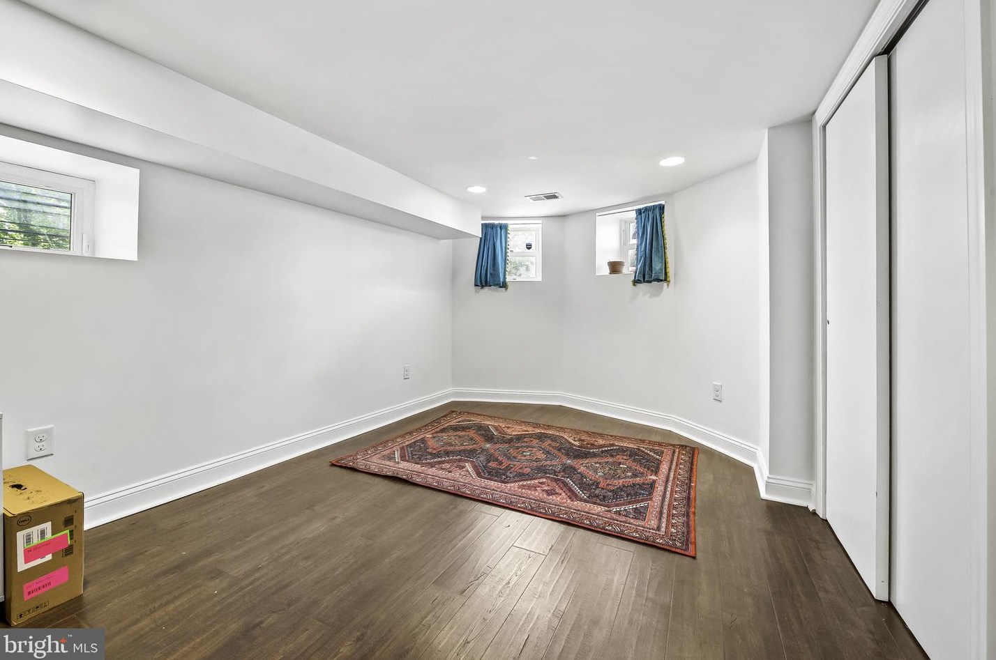 3501 Elm Ave, Baltimore MD  21211-2419 exterior