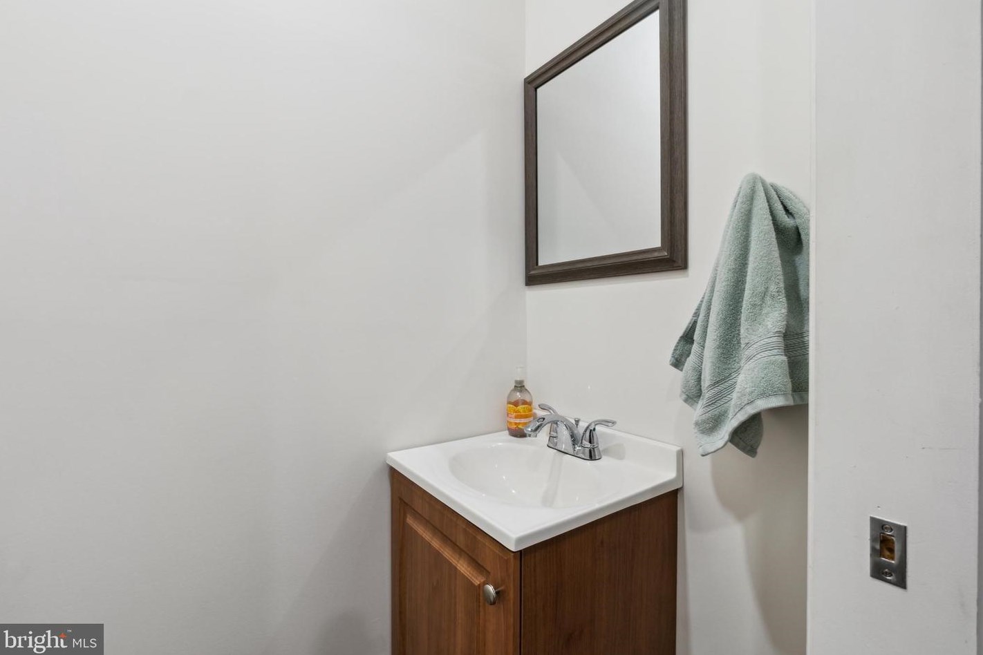 235 Lakewood Ave, Baltimore MD  21224-1111 exterior