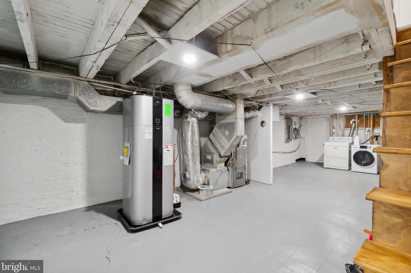 235 Lakewood Ave, Baltimore MD  21224-1111 exterior