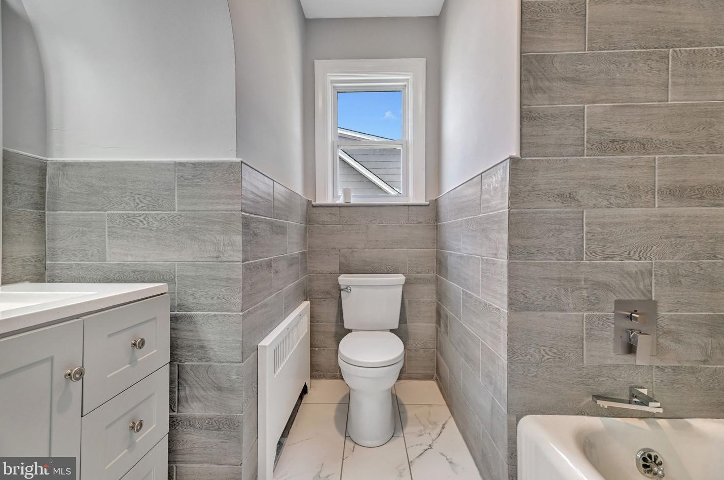 3413 Glenmore Ave, Baltimore MD  21214-1823 exterior