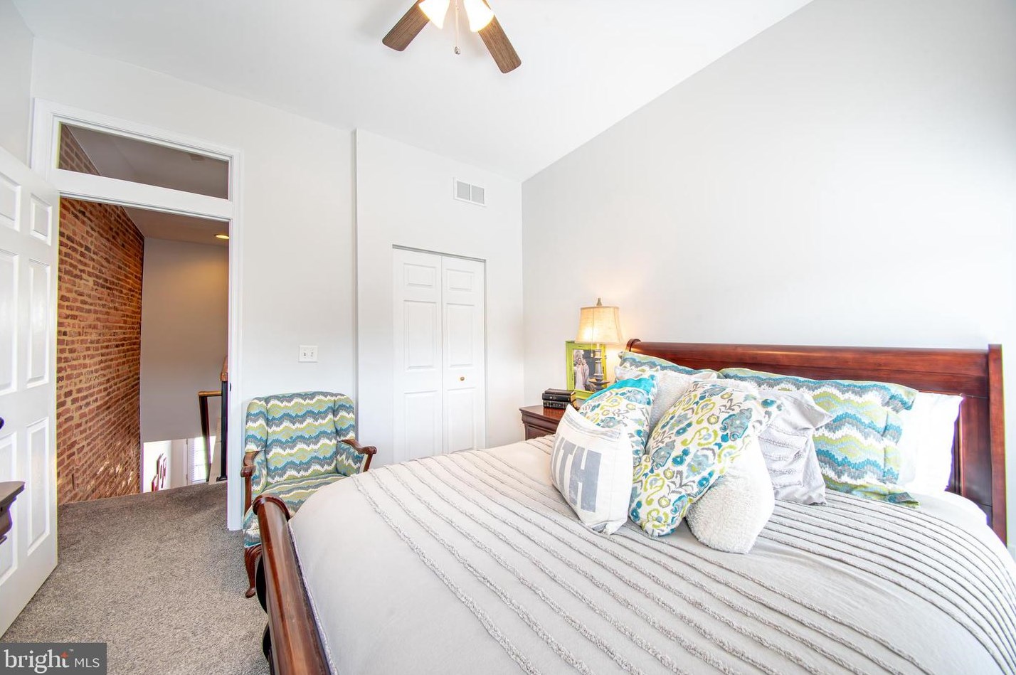 30 Curley St, Baltimore MD  21224-1329 exterior