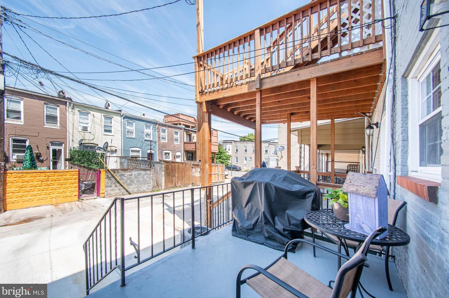 30 Curley St, Baltimore MD  21224-1329 exterior