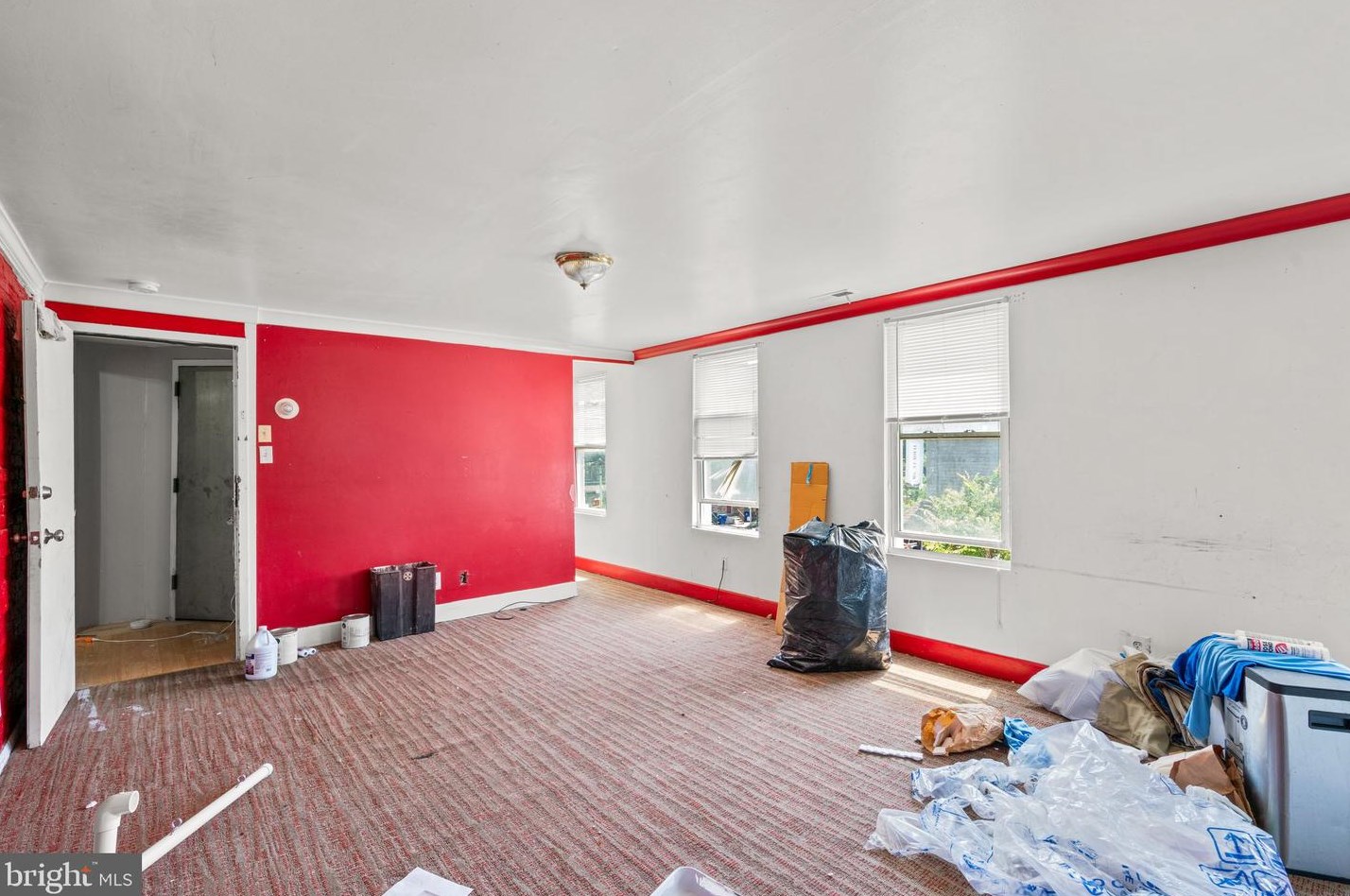 2800 Huntingdon Ave, Baltimore MD  21211-2921 exterior