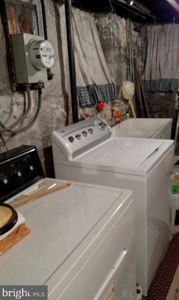 2330 Mosher St, Baltimore MD  21217-3134 exterior